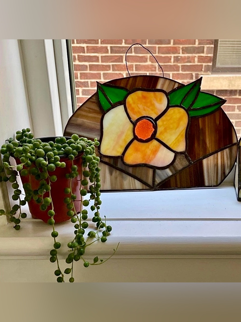 🌼 Vintage Stained Glass Hanging Panel Sun Catcher  - Yellow & Orange Flower
